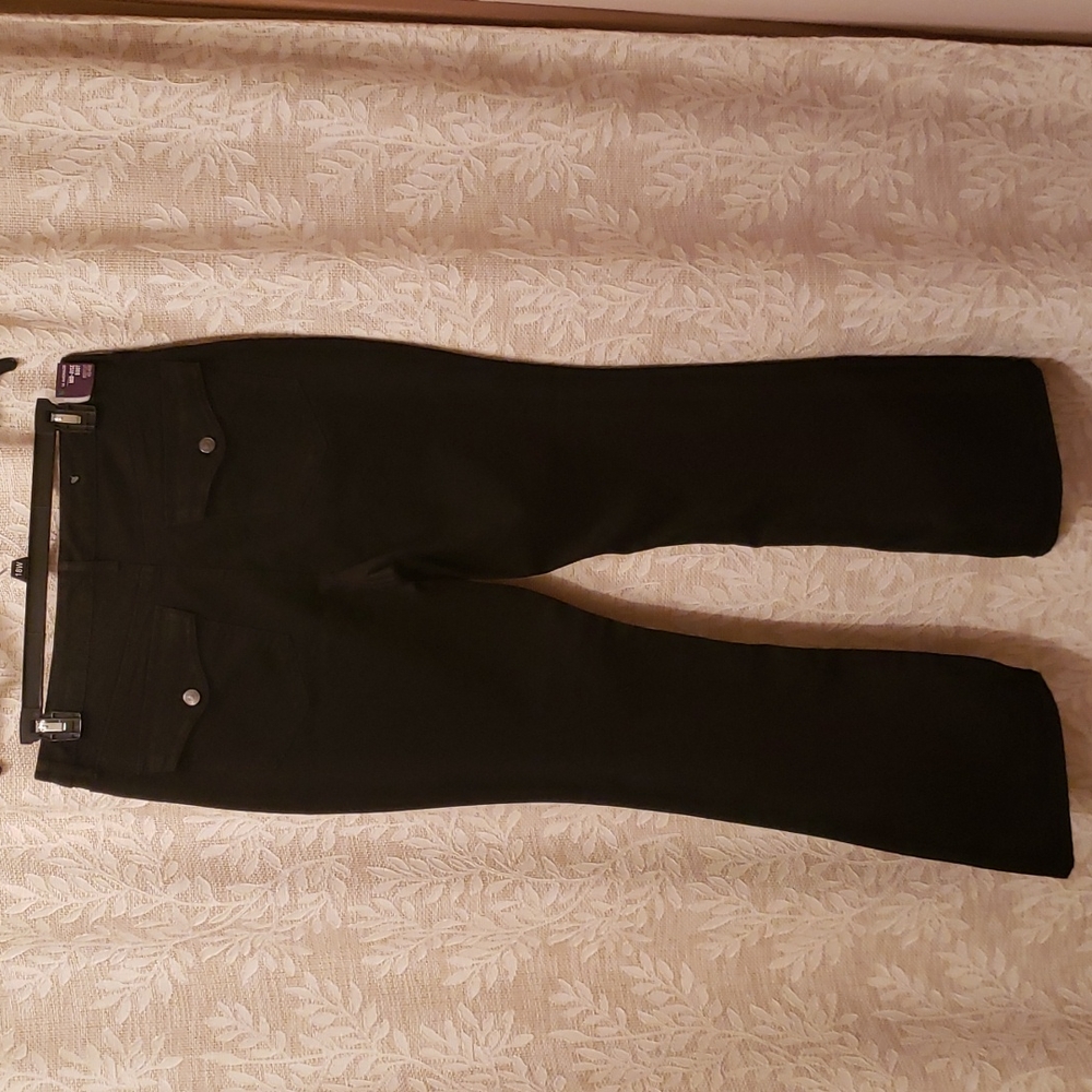 GLoria Vanderbilt black jeans, 14, NWT,  bootcut